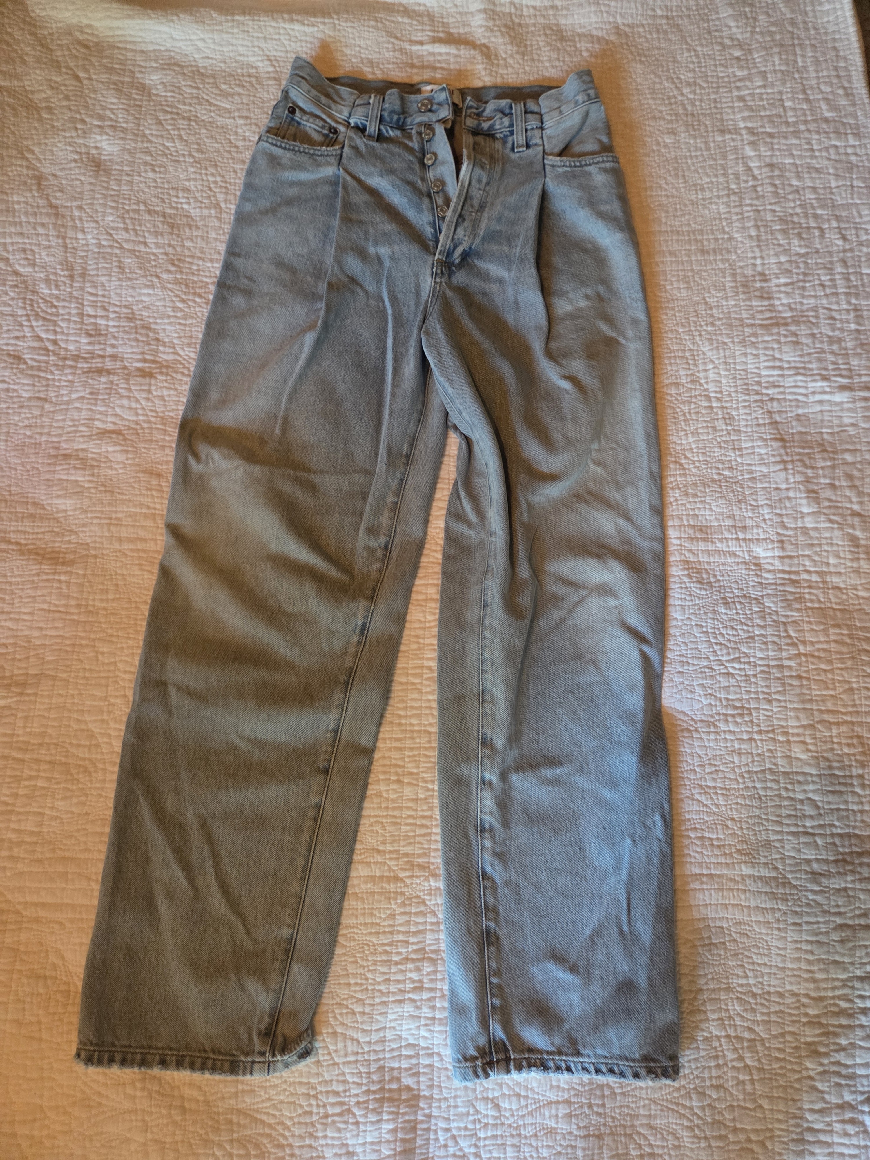 Agolde Los Angeles High-Waist Light Blue Straight Leg Jeans